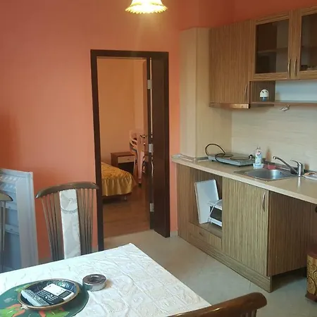 - Apartment Ravda